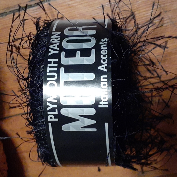 Dazzlelash Fireworks Plymouth Yarn specialty yarns new - Picture 2 of 7